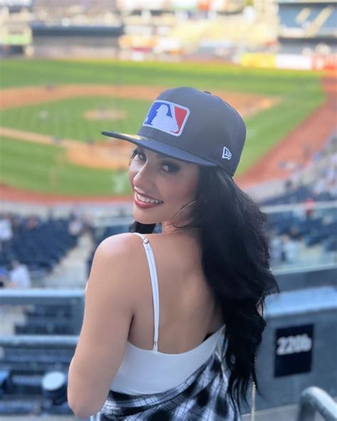 sierra santos mlb network